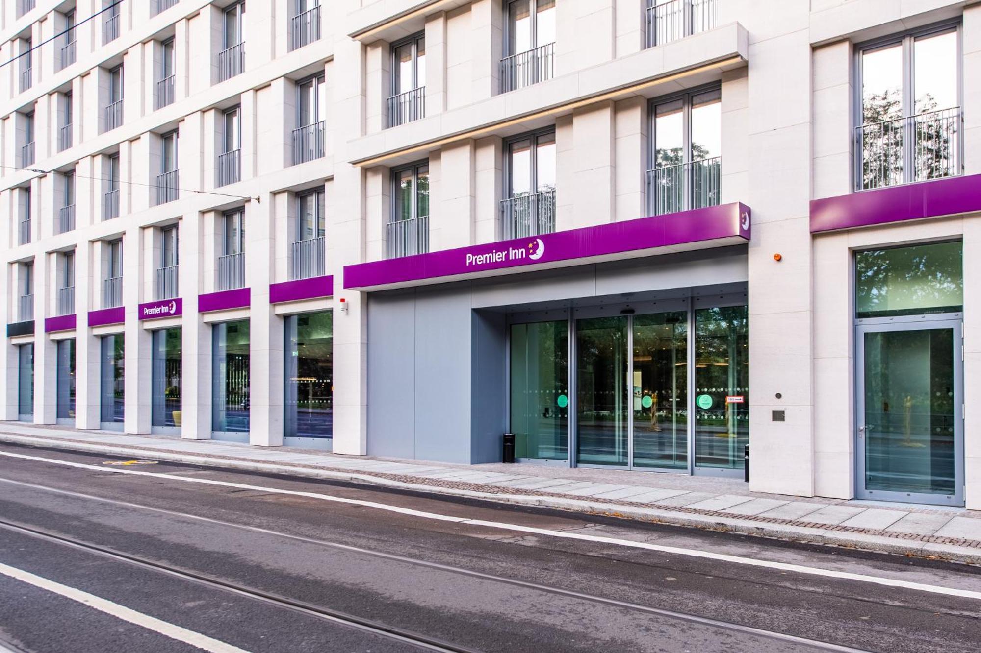 Premier Inn Leipzig City Oper Eksteriør billede